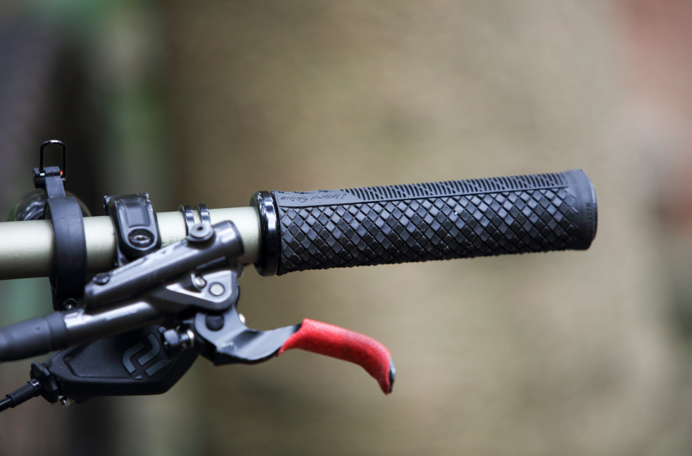 Lizard skin on sale bike grips